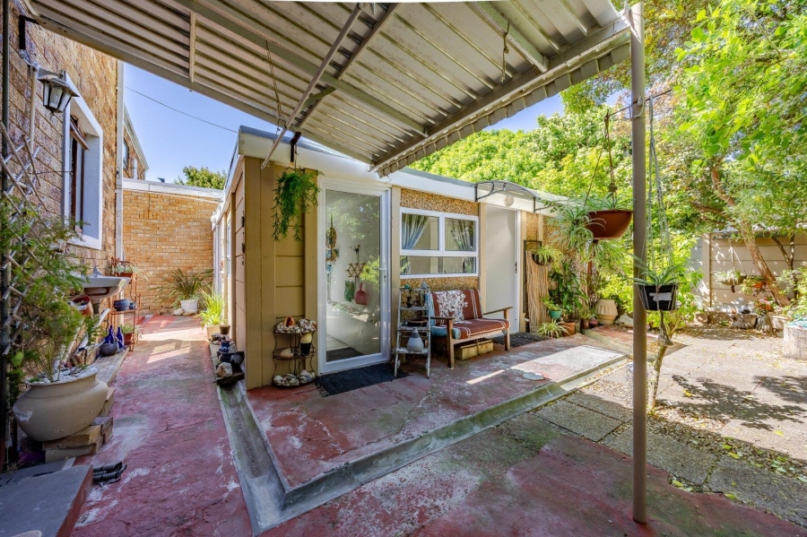 4 Bedroom Property for Sale in Kirstenhof Western Cape